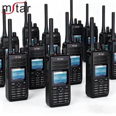 comprar M-768 DMR+PoC Walkie Talkie con Beidou/GPS posicionamiento de 1.8 pulgadas LCD y IP68 radio de dos vías impermeable fabricación en línea