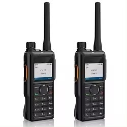 Radio digital de dos vías HP680 DMR de dos vías de radio de alto rendimiento de audio y radio de emergencia de dos vías