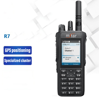 Radio digital de dos vías R7 Llamada clara y fuerte Posicionamiento GPS Grupo especializado