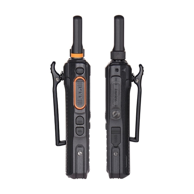 INRICO T640A POC Radio de larga distancia de dos vías 15 horas de tiempo de conversación Modo DMR POC Radio de larga distancia de dos vías Clasificación IP54 Diseño portátil ultra delgado con antena incorporada