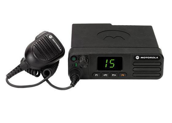 Radio de dos vías digital Motorola DM4400e M8620i 45W VHF UHF IPX5