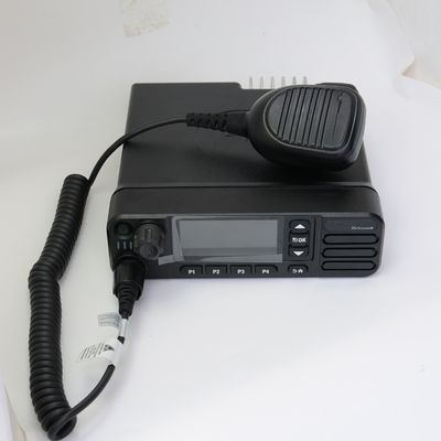 Radio para vehículo Motorola DGM8500 45W Alcance 25km VHF UHF