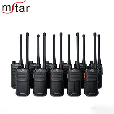 Radio bidireccional digital Hytera AP51X con tecnología DMR, diseño compacto y batería de larga duración para comunicación empresarial